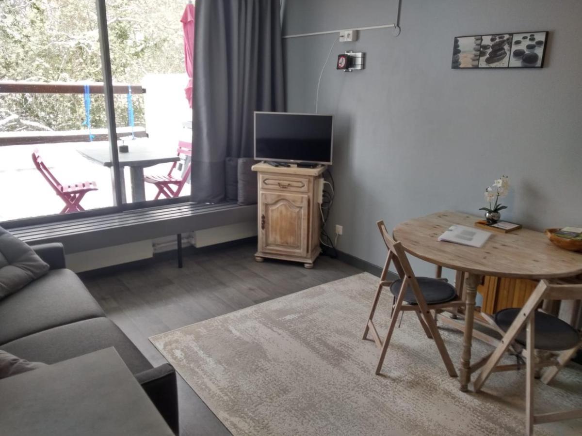 Studio Au Coeur Des Volcans D Auvergne - Murol Esterno foto